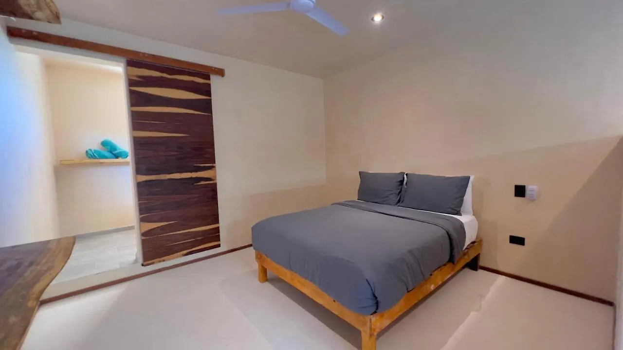 Family & Couples Harmonia Suites In 툴룸 0*,