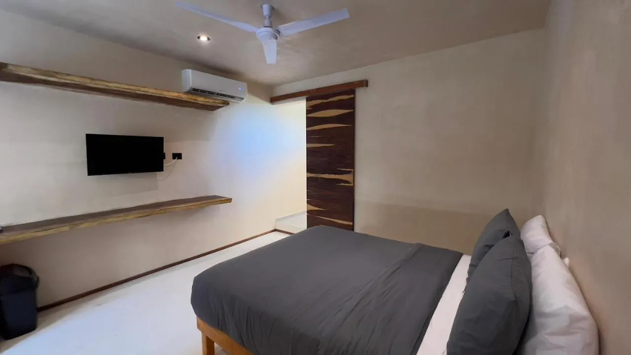 Family & Couples Harmonia Suites In 툴룸 아파트