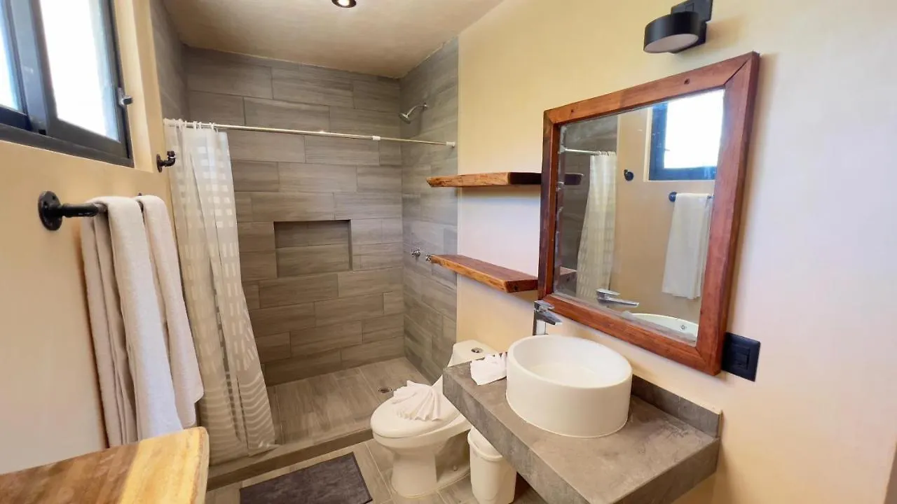 Family & Couples Harmonia Suites In 툴룸